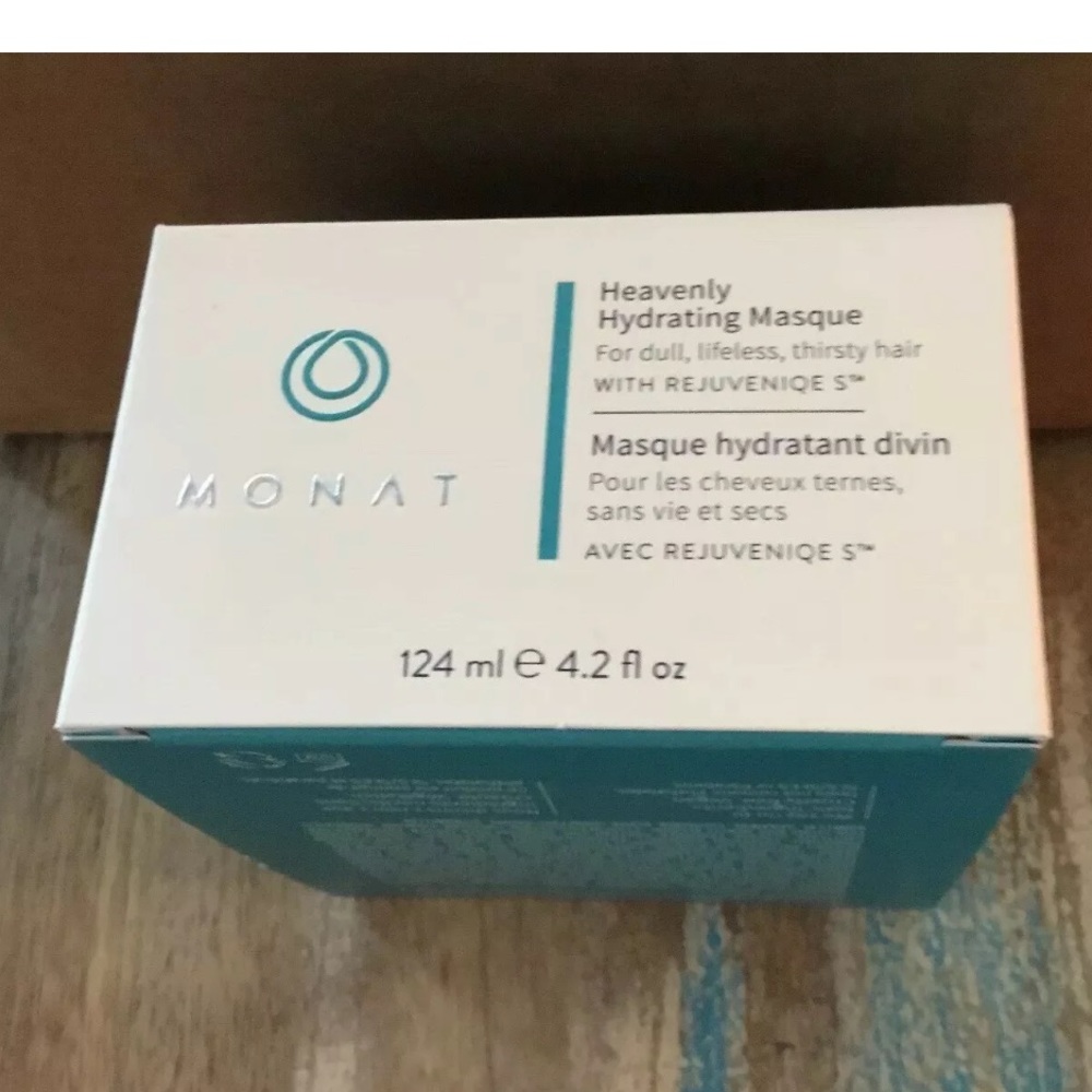Monat heavenly hydrating masque
